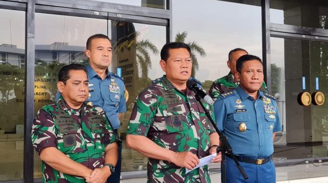 Pesawat Bonanza TNI AL Jatuh Di Selat Madura Ditemukan Terbalik