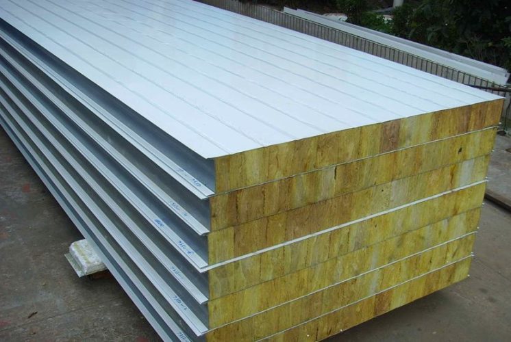 sandwich panel