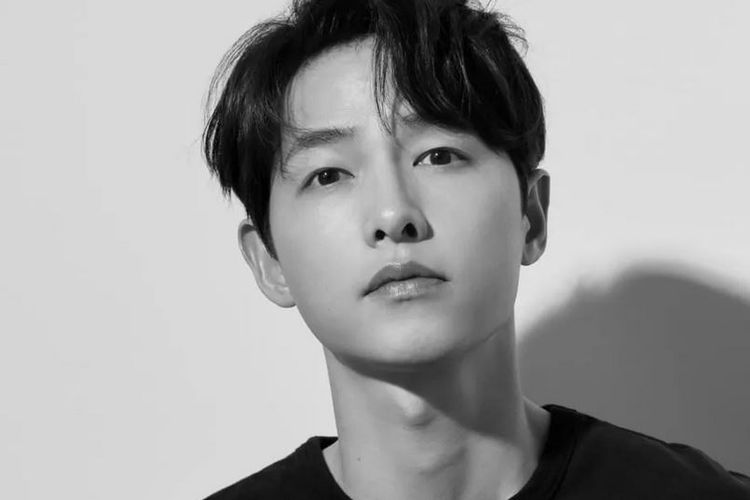 Song Joong Ki Menangis Lihat Filmnya Sepi Penonton