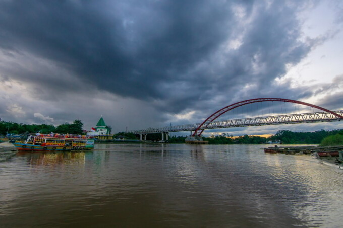 Musim Hujan Tahun 2025 Diprediksi Berlangsung Sekitar 9-10 Bulan