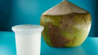 Manfaat Minum Air Kelapa untuk Kesehatan dan Kecantikan, Cegah Sembelit dan Turunkan Berat Badan