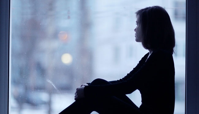 Ciri Wajah Orang Depresi yang Sering Tidak Disadari