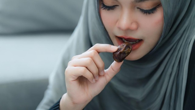 11 Menu Takjil Rendah Kalori untuk Diet Turun Berat Badan