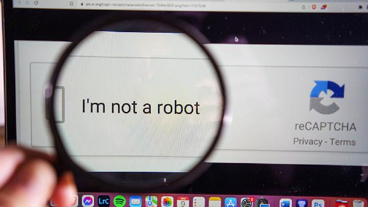 Studi: reCAPTCHA Buang 819 Juta Jam Waktu Manusia, Hasilkan Miliaran Dolar untuk Google