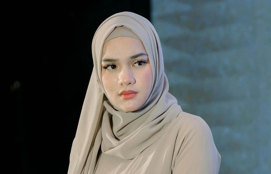 Selain Ipar Adalah Maut, Yuk Intip 3 Film yang Dibintangi Davina Karamoy