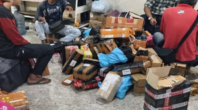 Peredaran 493.520 Batang Rokok Ilegal Digagalkan Bea Cukai Peredaran 493.520 Batang Rokok Ilegal Digagalkan Bea Cukai