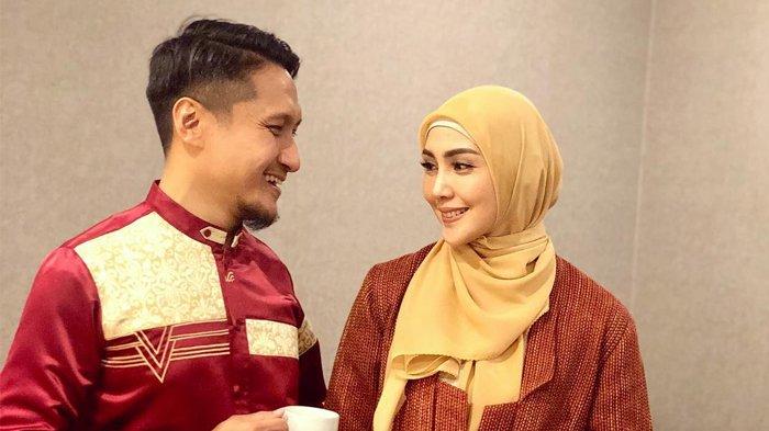 Mirip Barbie Hsu,Fenita Arie Idap Pneumonia Sepulang dari Jepang,Begini Kondisi Istri Arie Untung