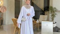 Tampil Syar’i dengan Model Abaya Polos Terbaru yang Stylish