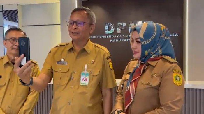 Bupati Minta Maaf usai Kades Tertawakan Nasi Kotak di Acaranya,Tegur Wiwin: yang Salah Saya