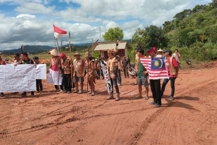 Penutupan Akses Perbatasan di Malaysia Membuat Dataran Tinggi Krayan Kian Terisolasi