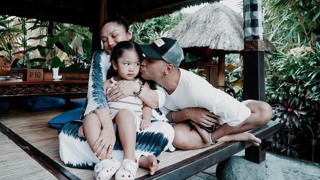 Siaga dan Sehat: Tips Krisjiana untuk Siti Badriah Menjalani Kehamilan Kedua dengan Baik