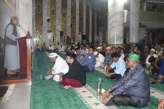 Rahasia Umat Islam: Nikmati Kedekatan dengan Al-Quran dalam Setiap Momennya