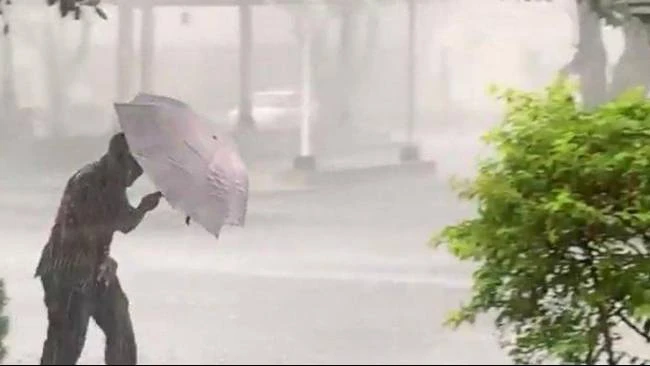 Peringatan Dini BMKG Besok 20-21 Maret 2025, Ini Wilayah Berpotensi Hujan Sangat Lebat-Angin Kencang