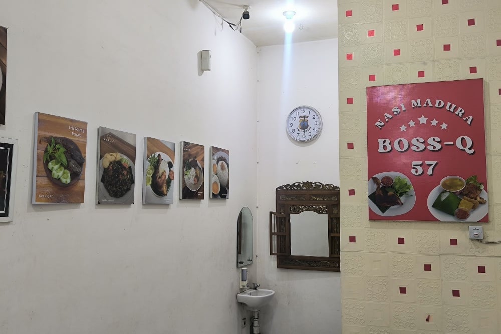 Eksplorasi Lebaran 2025: Nikmatnya Nasi Campur Madura dan Kuliner Ikonik Surabaya yang Diserbu Pemudik