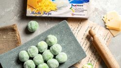 Tempat Unggulan untuk Membeli Oleh-Oleh dari Sukabumi: Mochi Lampion Jadi Pilihan