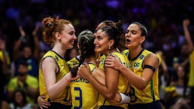 Hasil Semifinal Voli Putri VNL 2025: Brasil Kalahkan Jepang, Hadapi Italia di Final Hasil Semifinal Voli Putri VNL 2025: Brasil Kalahkan Jepang, Hadapi Italia di Final