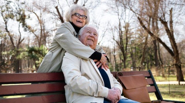 8 Kebiasaan Harian yang Membuat Sukses dan Bersemangat Pasca-Pensiun