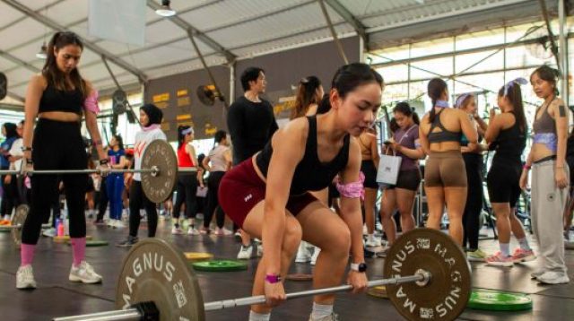 Dari Angkat Beban ke Pemberdayaan, Mond Rayakan Tahun Pertama dengan Keseruan The First Lift!