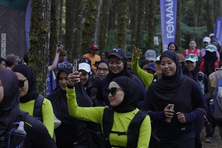 Ratusan Wanita Tantang Female Fit Series di Fun Trail Bliss