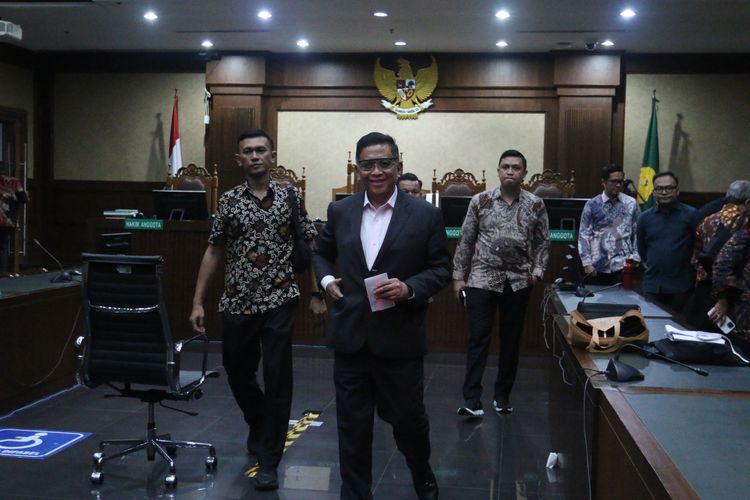 Vonis 3,5 Tahun Hasto Dinilai Terlalu Ringan, ICW Minta Hukuman Lebih Berat