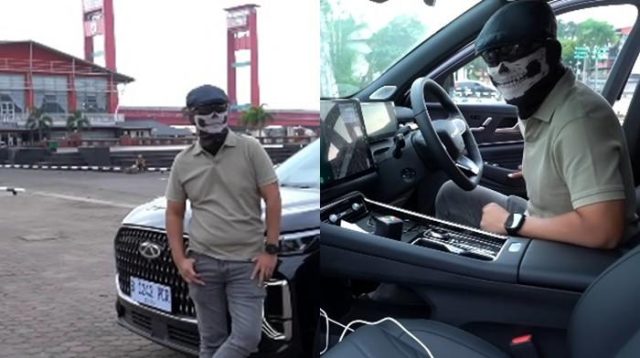 Om Mobi Dihakimi Juru Parkir Saat Review Mobil di BKB Palembang