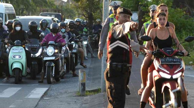 Ratusan Wisatawan Asing Datang ke Kupang, Oceania World Travel Akui Daya Tarik Budaya