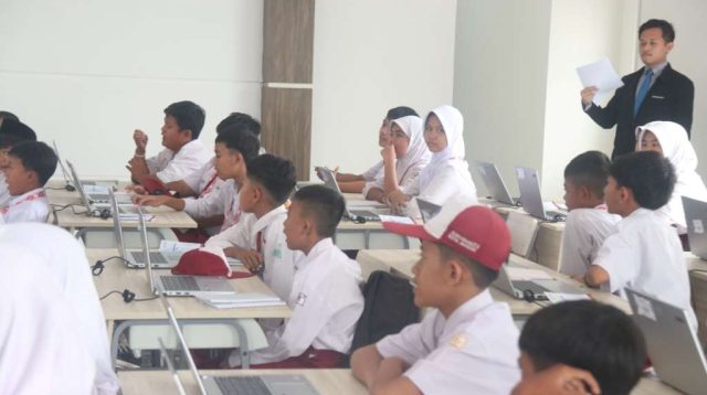 Pemkab Bogor Komitmen Dalam Pendidikan Dengan Mendirikan Sekolah Rakyat