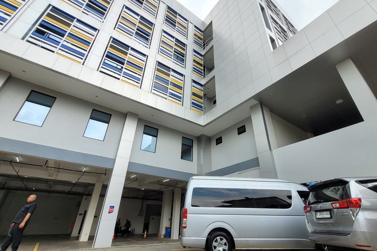 Tak Ada Pagar di Lantai 4, Siswi SMK Tewas Tersungkur