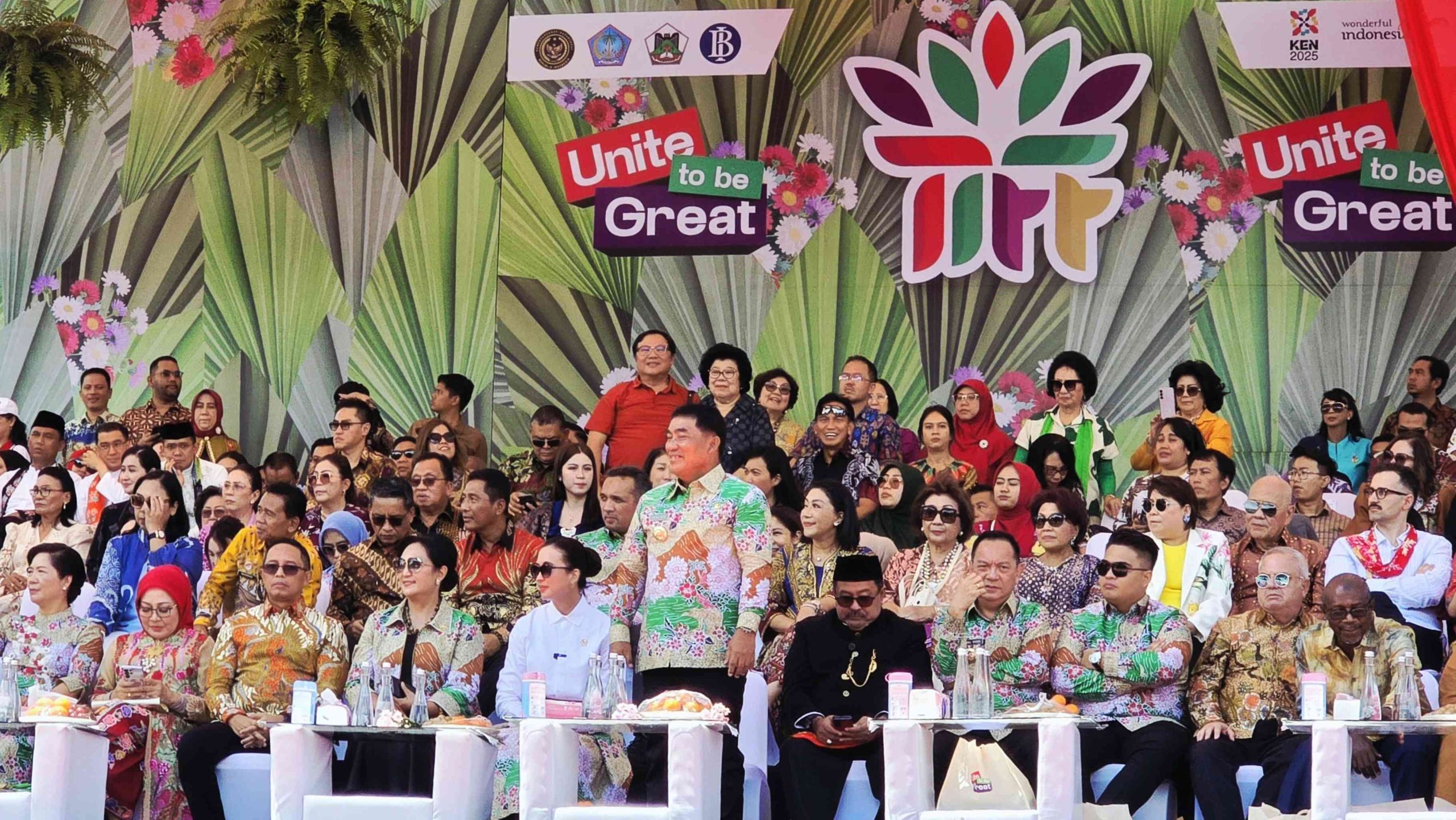 Pawai Kendaraan Hias TIFF 2025, Satu Untuk Hebat!