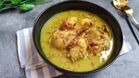 Opor Ayam Kuning Lebaran: Kelezatan Tradisional Yang Tak Lekang Waktu