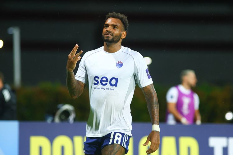 Pemain Top Skor J.League Cetak Hat-trick untuk Lawan Persib di ACL