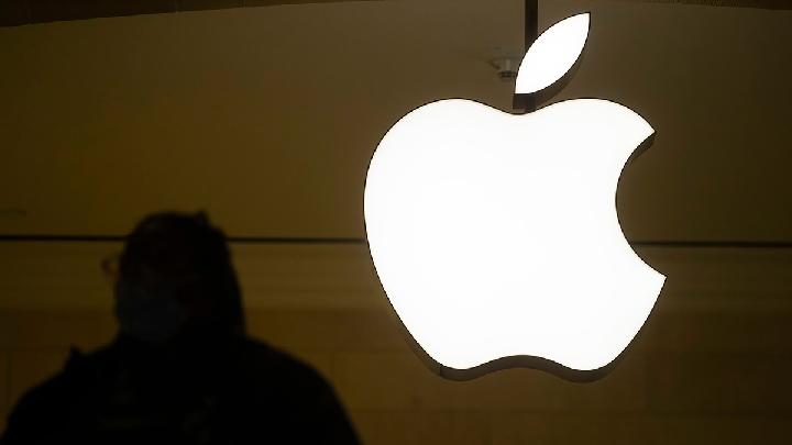 Dua Mata Pisau Keputusan Apple dengan eSIM di iPhone Lipat