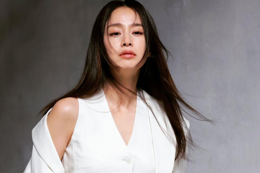 8 Artis Korea BerIQ Tinggi, Bukan Hanya Kecantikan!