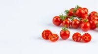 Di Balik Ukurannya Kecil, Ini 4 Manfaat Tomat Cherry yang Jarang Diketahui!