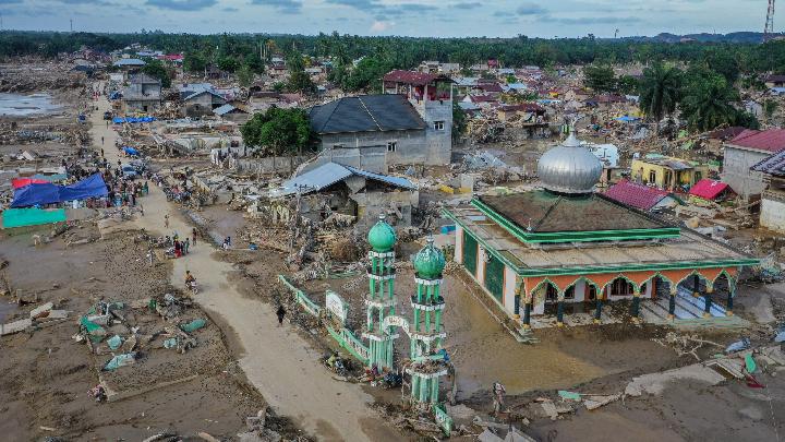 Starlink dan SATRIA-1 Bantu Internet Darurat di Wilayah Banjir Sumatera