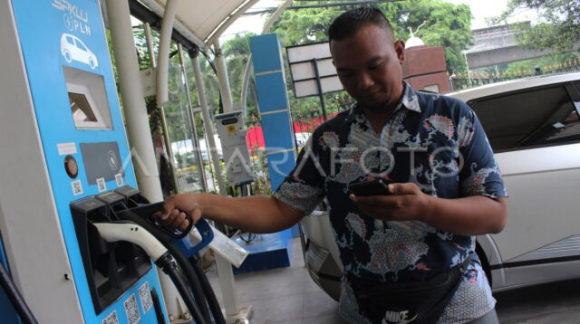 KIA kuatkan ekosistem mobil listrik di Indonesia secara bertahap