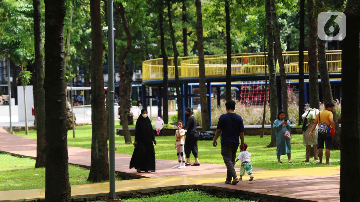 Lebaran 2026: Warga Sampit Manfaatkan Libur untuk Olahraga di Taman Kota