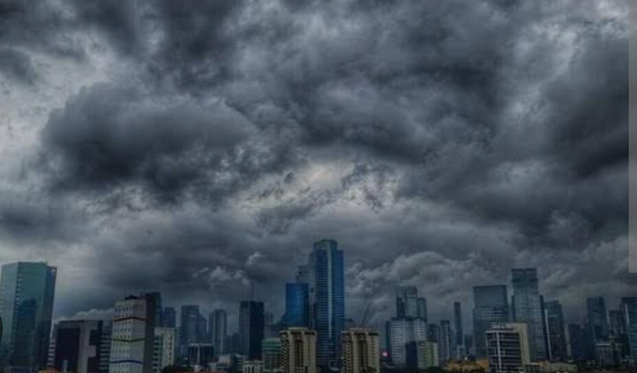 Prakiraan Cuaca Malut: Hujan dan Angin Kencang Mengancam Obi dan Taliabu