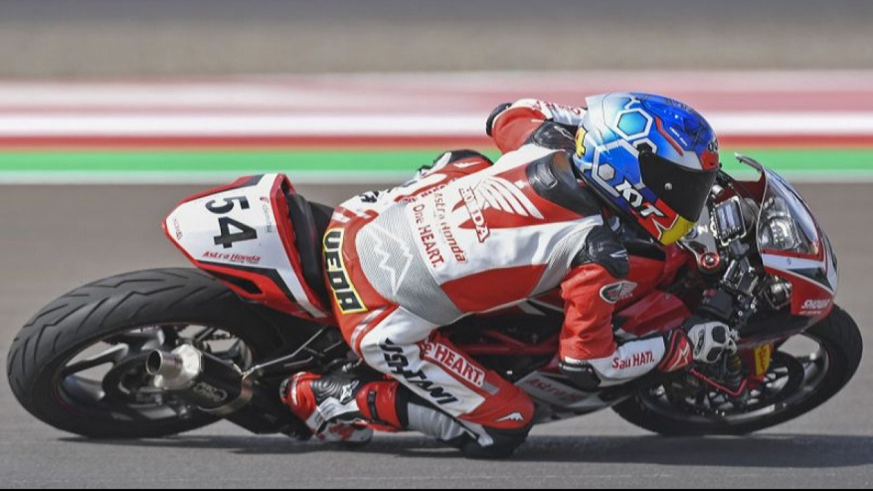 Veda Ega Pratama cetak sejarah, raih podium pertama Moto3 Brasil 2026