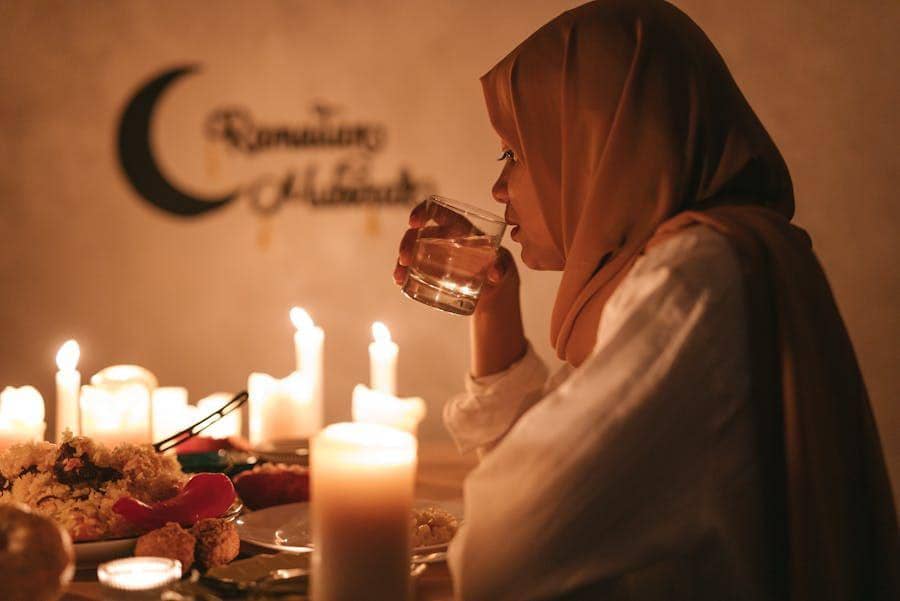 Mengapa Es Teh Terasa Segar Saat Puasa Ramadan?