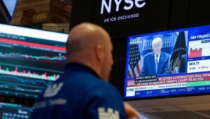 Wall Street Naik, Teknologi dan AI Jadi Penopang Utama