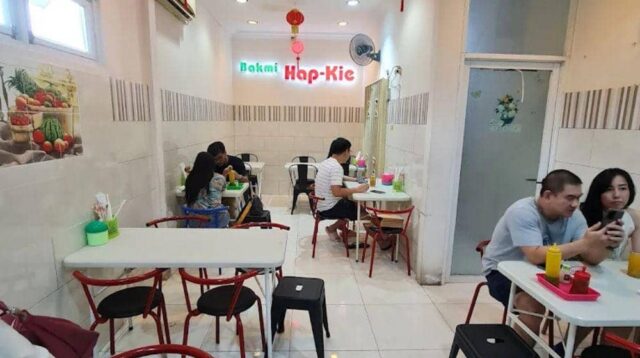 Makanan non halal terdekat di Semarang yang jadi incaran wisatawan