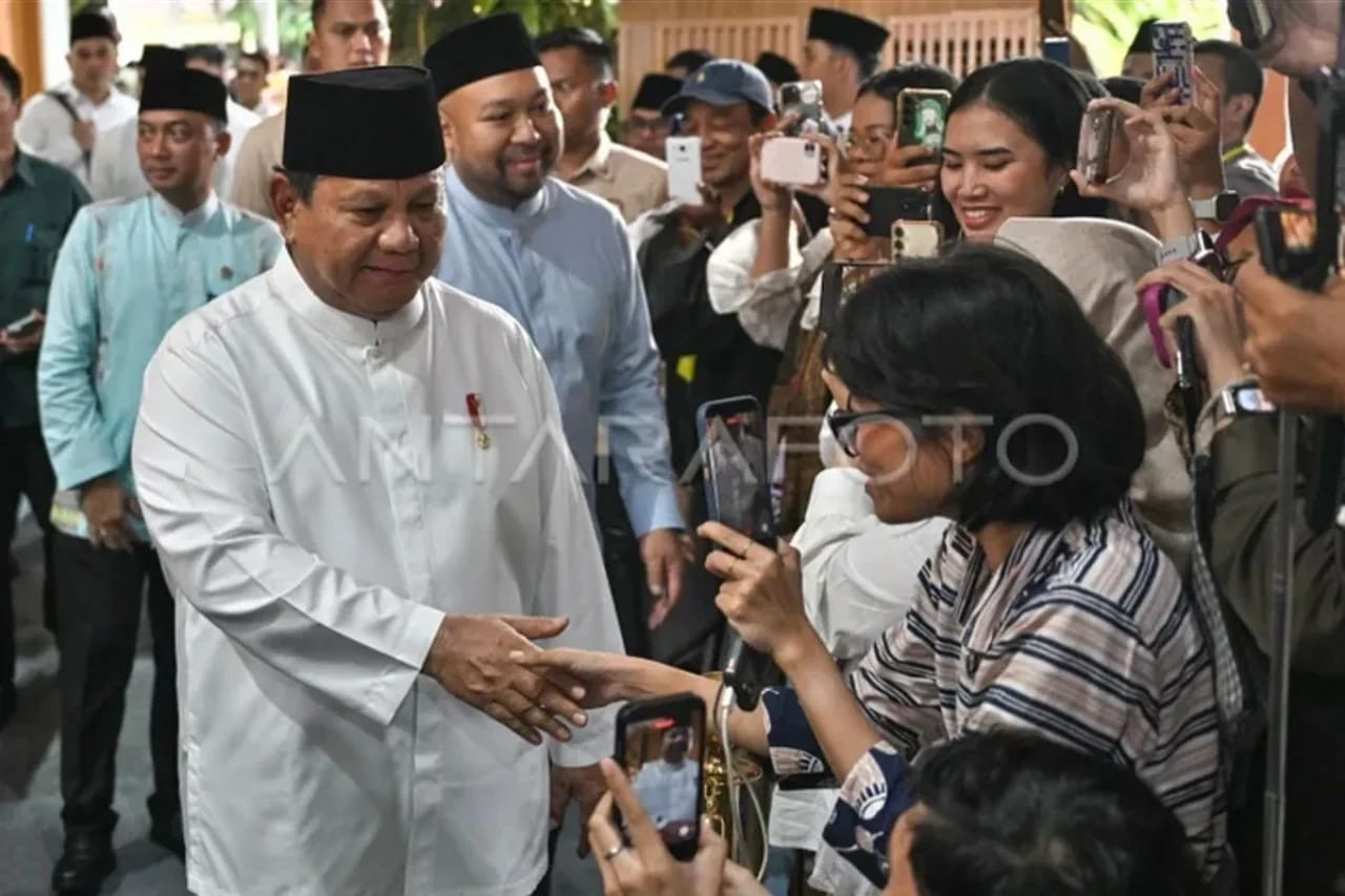 Prabowo Sapa Warga di Istana Presiden