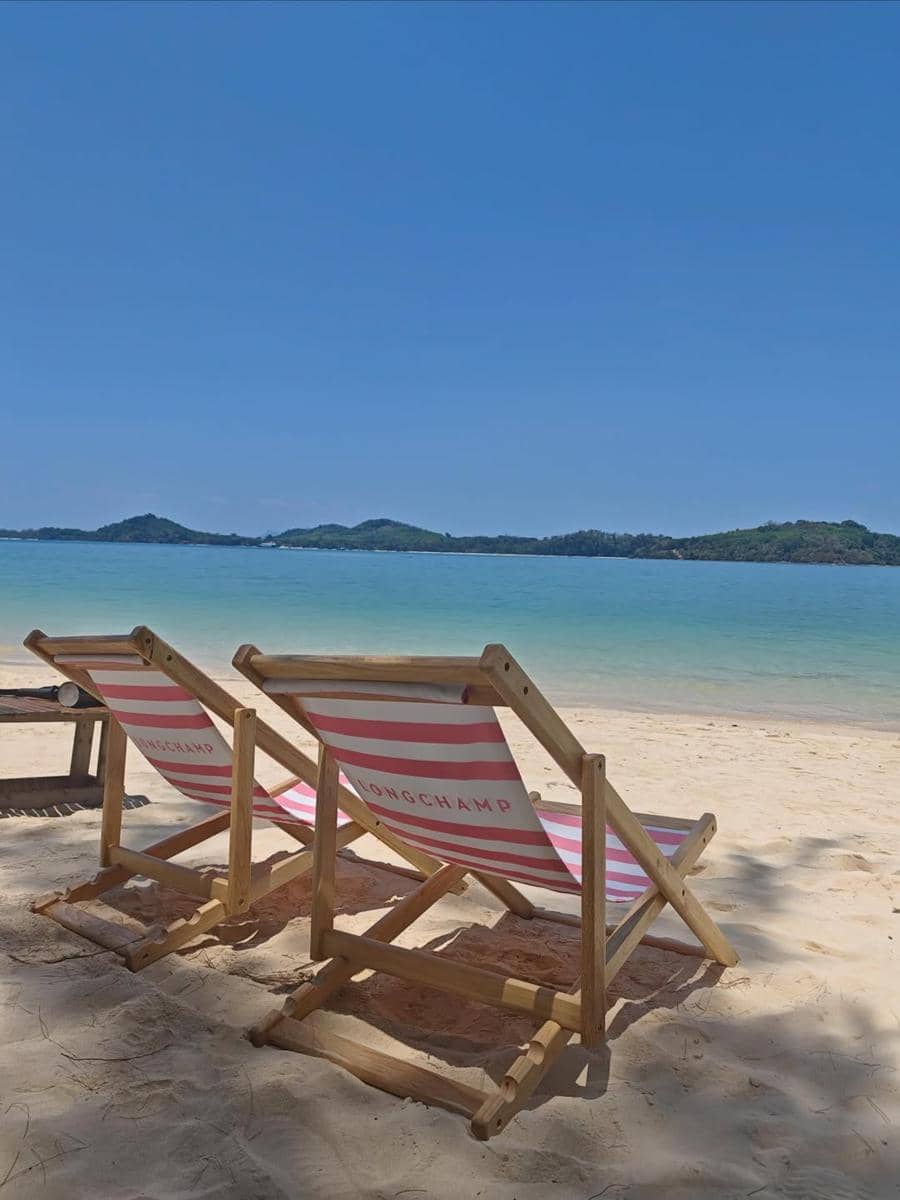 8 potret liburan Mikha Tambayong di Thailand, estetik!