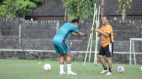 Persaingan Grup Timur Memanas, RD Minta Persipura Fokus di 4 Laga Terakhir