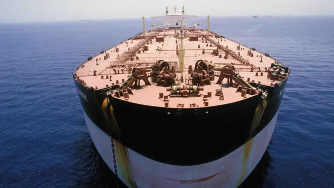 Iran Mengambil Keuntungan, AS Tertekan Akibat Blokade Selat Hormuz, Perdamaian Mendekat