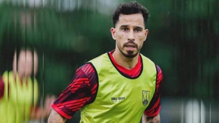 Ingat Jordy Tutuarima? Bek Persis Solo Kini Bergabung dengan Klub Liga Belanda Kasta Ketiga