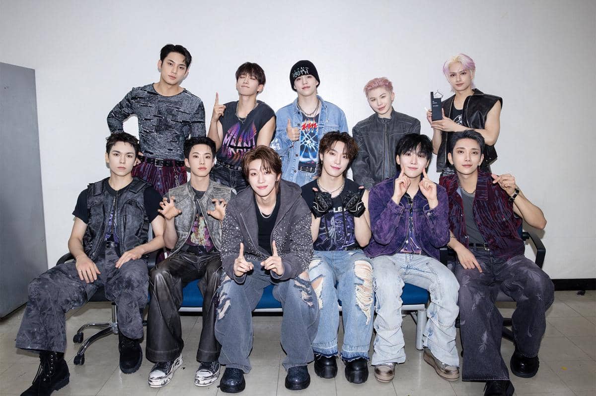 Seluruh Anggota SEVENTEEN Perpanjang Kontrak dengan PLEDIS Entertainment