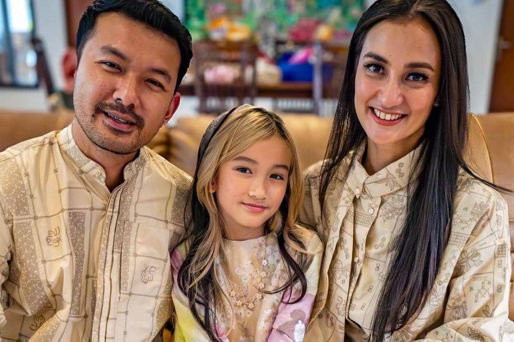 7 momen manis Salma Jihane bersama Rio Dewanto dan Atiqah Hasiholan