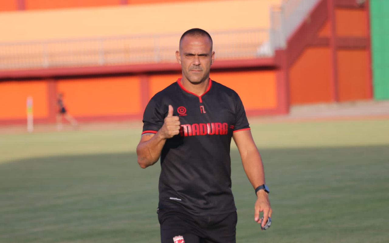Pelatih Madura United Kritik Latihan Serius Usai Kalah dari Borneo FC